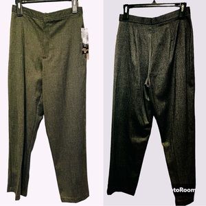 Briggs New York Petite Easycare Stretch Fabric Pants Business Office Size 8 NWT